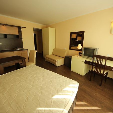 Menada Apartments In Grand Hotel Sveti Vlas Chambre photo